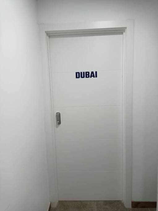 Apartamentos Full Equipped Эльче Экстерьер фото